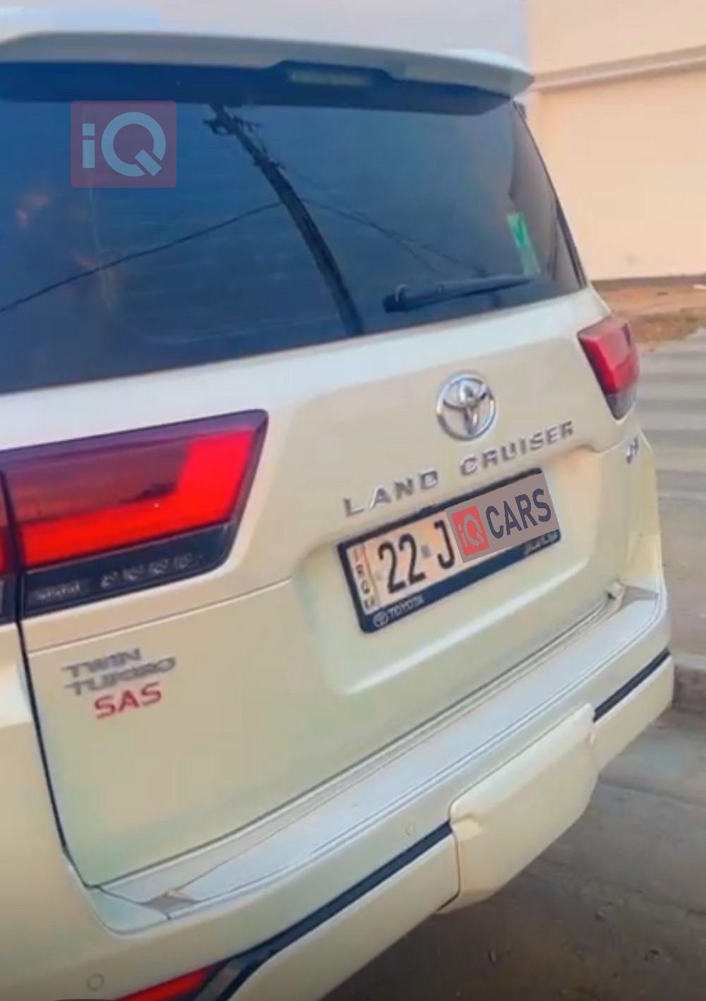 تويوتا لاندكروزر